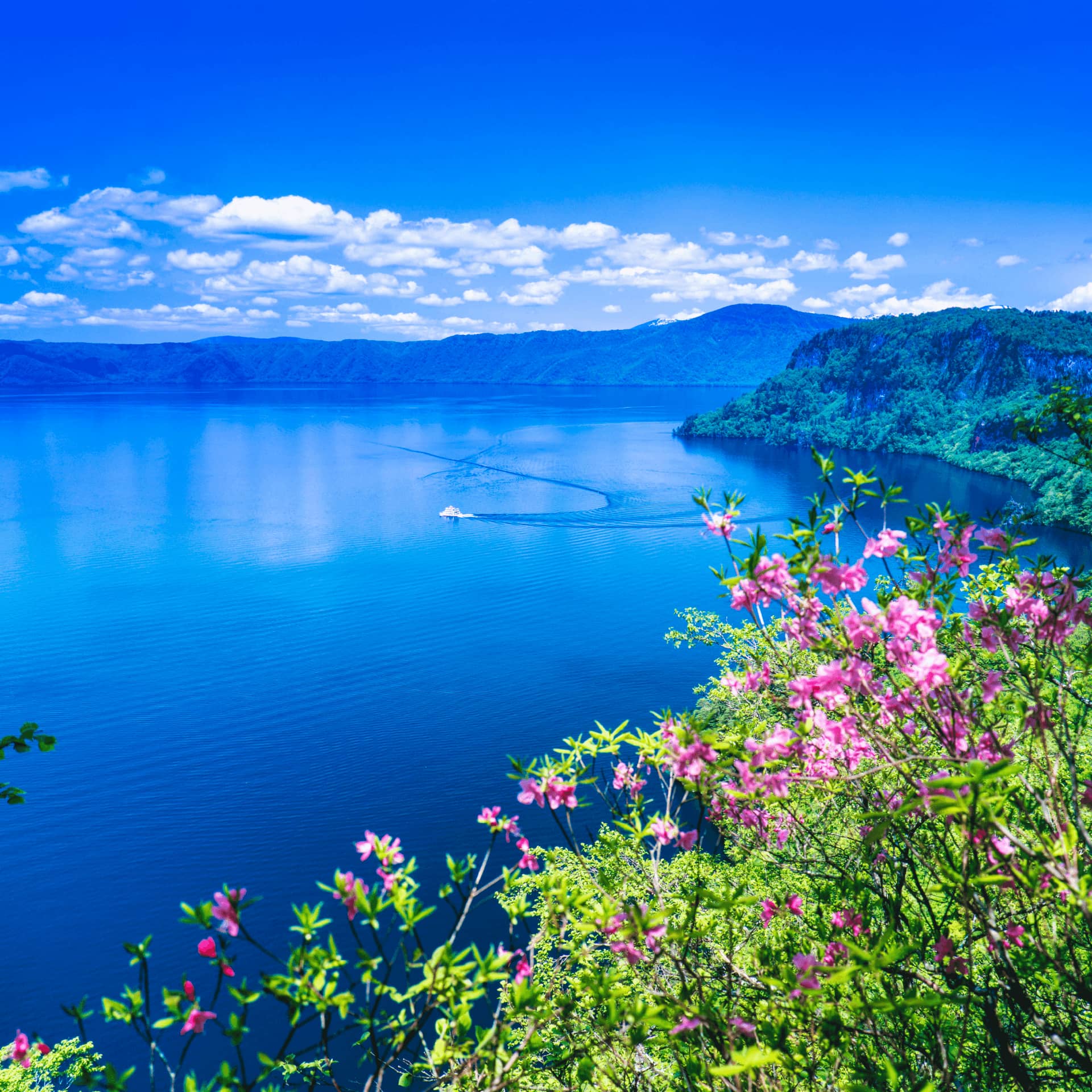 Lake Towada in spring